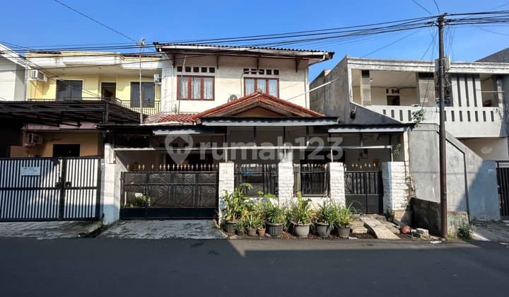 Turun Harga Rumah Kost Akses Jalan 2 Mobil 350 M2 Shm Kebon Baru Tebet, Jakarta Selatan