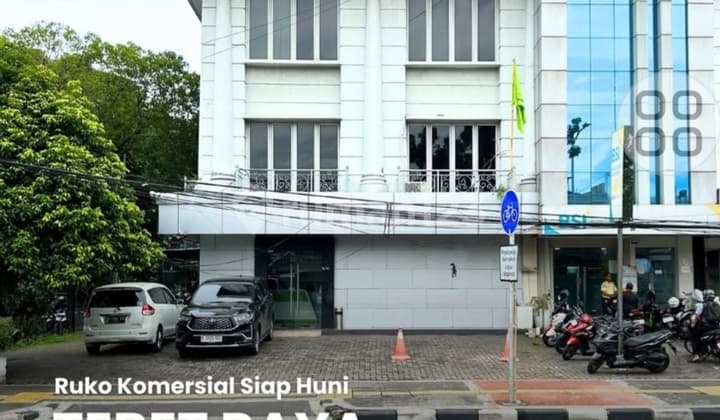Ruko Gandeng 3.5 Lantai HGB Lokasi.jalur Utama Strategis di Tebet