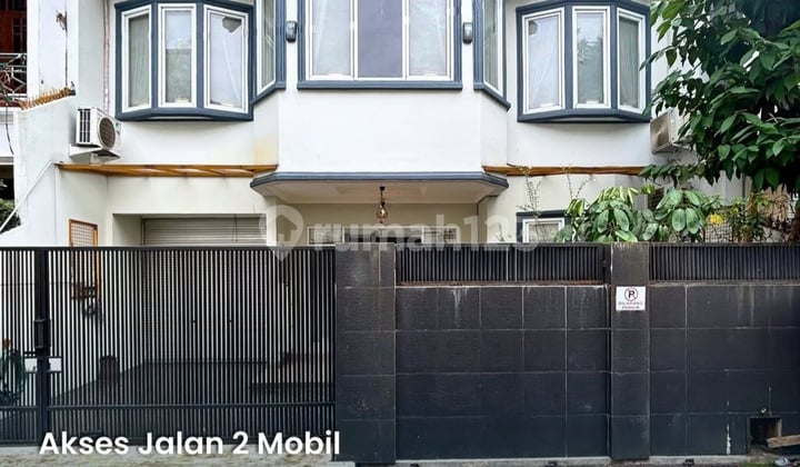 Rumah Siap Huni 2.Lt Lokasi Strategis di Tebet
