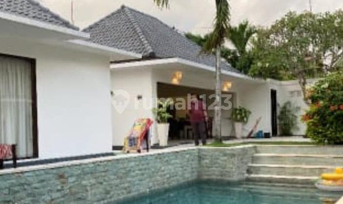 Dijual Villa Murah Selangkah Ke Pantai Balangan