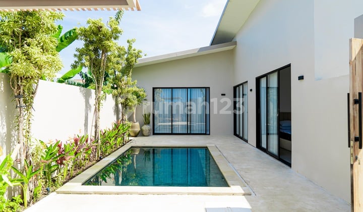 For Leasehold Villa in Villa Canggu Area, Bali