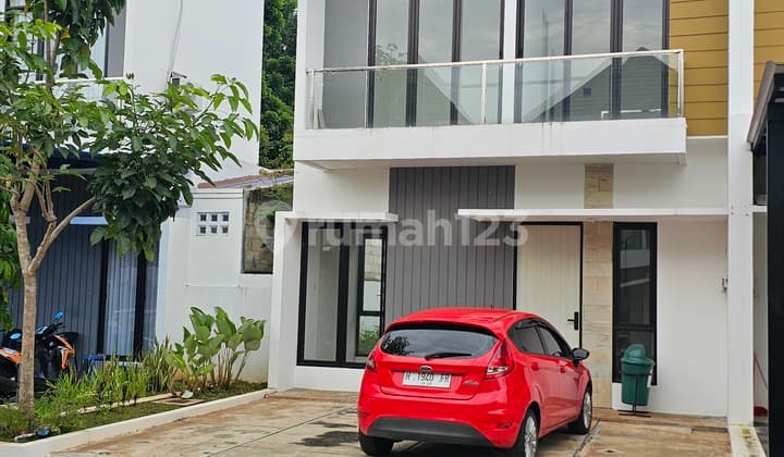 Dijual Rumah 2 Lantai di Ngaliyan Cluster Grandia Semarang Barat