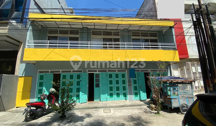 Dijual Rumah Strategis Di Pinggir Jalan Raya Mt Haryono Mataram