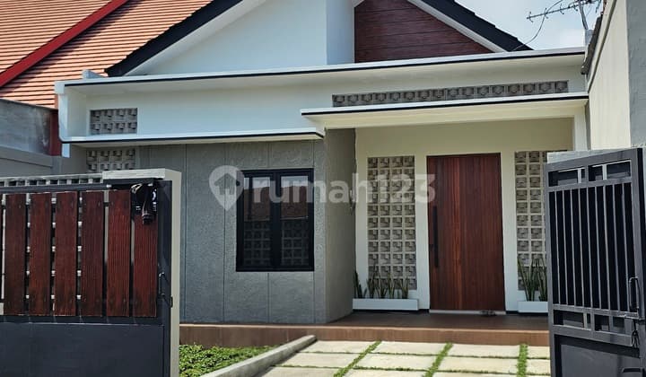 Rumah Candi Penataran Kalipancur Dekat Jalan Raya Untung Suropati