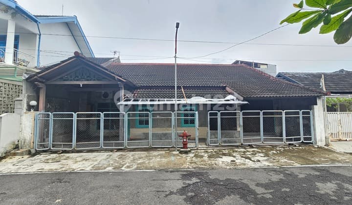 Rumah Dijual di Lamper Lor Dekat Java Mall Cocok untuk Usaha