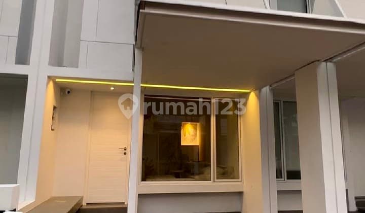 Siap Huni, Rumah, 2 Lantai, PPJB, Dekat Akses Bandara, Bebas Banjir Bsd City