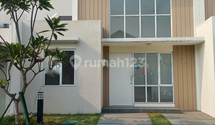 Rumah 2 Lantai Baru Unfurnished di Paramount Petals, Tangerang