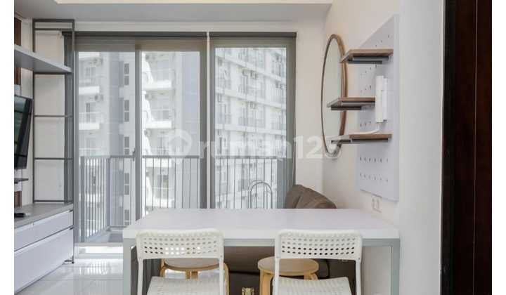 Apartment 2 BR Casa De Parco Apartment Bagus Furnished