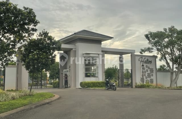 Tanah di Suvarna Sutera, Tangerang 355 m²