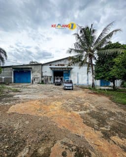 Gudang Industri di Kertamukti Purwakarta - Luas, Siap Operasional, Akses Beton!