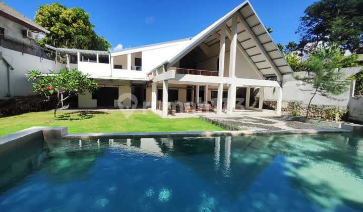 Large Villa in Canggu Fisherman's Wharf, close to the beach, close to the river, Villa area