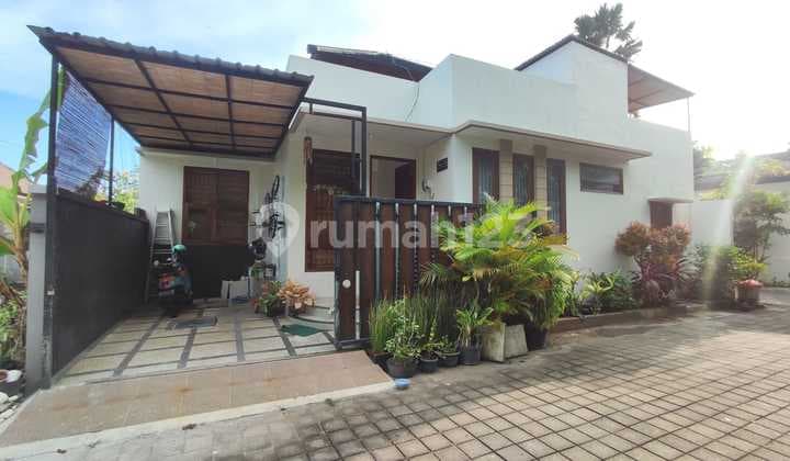 Rumah di Ungasan Pecatu,lingk Villa,jln Besar,dkt Pantai Melasti