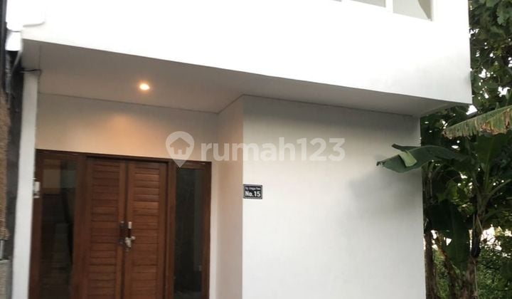 Rumah 2 Lantai di Ungasan Jimbaran,dkt Pantai Melasti,furnish