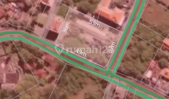 tanah di jalan utama ungasan jimbaran,dkt pantai,bentuk kotak