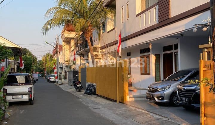 Pulo Asem Rawamangun Rumah Cantik & Asri