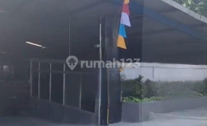 Di Panjaitan Gudang Siap Pakai