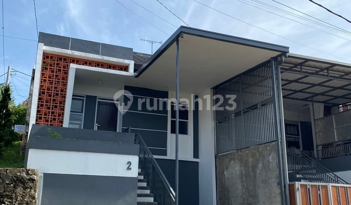 Bumi Panenjoan Hunian Rasa Villa Bali di Cicalengka