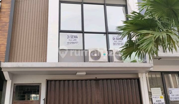 Di Sewa Ruko Tiga Lantai Cendana Parc Lippo Karawaci