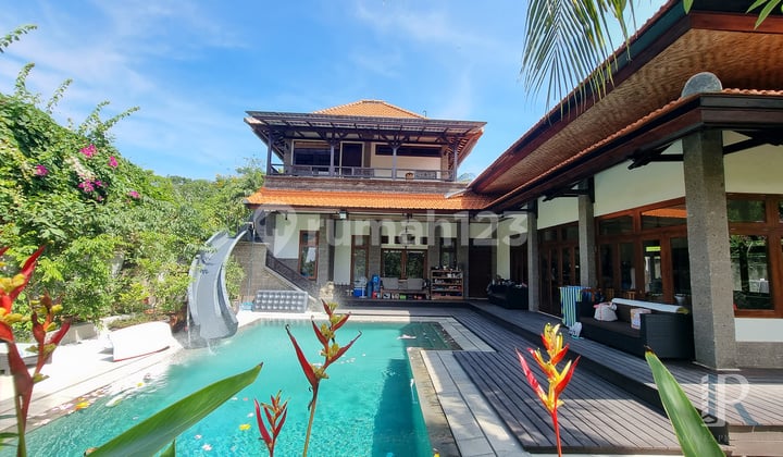 Traditional Villa 5 Bed Near The Beach Under Idr 7 Milyard