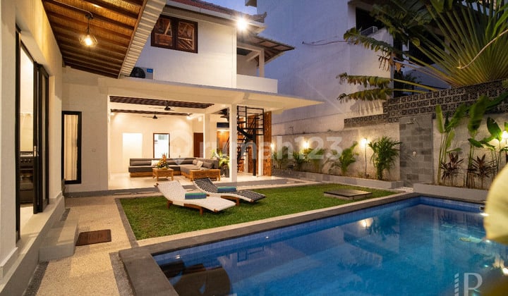 Rare Leasehold Gem In Seminyak 3 Bedroom Villa Near The Beach