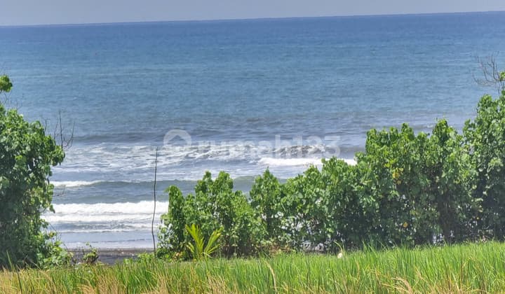 Absolute Beachfront Land Of 5700m2 For Lease