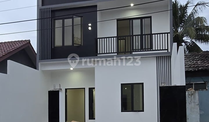 2-Story House Ready to Occupy in Bumi Asri Puspitek Opposite ICE BSD City