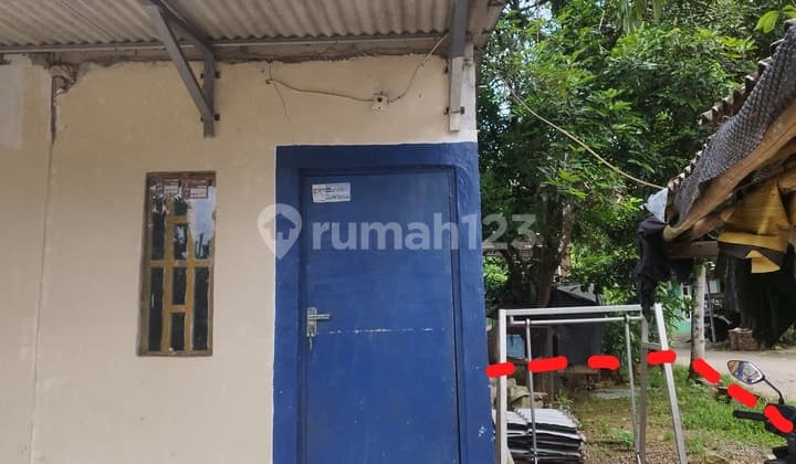 Land in Tigaraksa, strategic location, suitable for building rental units.