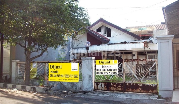 Rumah Hitung Tanah !!! di Panjang Jiwo Permai Selatan Surabaya Selatan, Luas 9 x 25 m2, Hadap Selatan