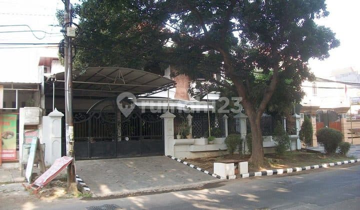 Rumah di Ketintang Permai Surabaya Selatan, Row Jalan Lebar, bisa untuk rumah tinggal/kantor