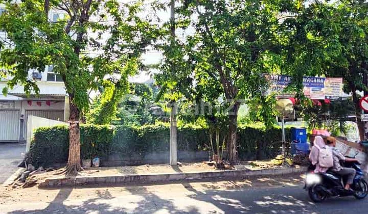 Land in Keputih Tegal, East Surabaya, Area 15 x 30m², Freehold Title, North Facing, can also be rented for a minimum of 2 years!!!