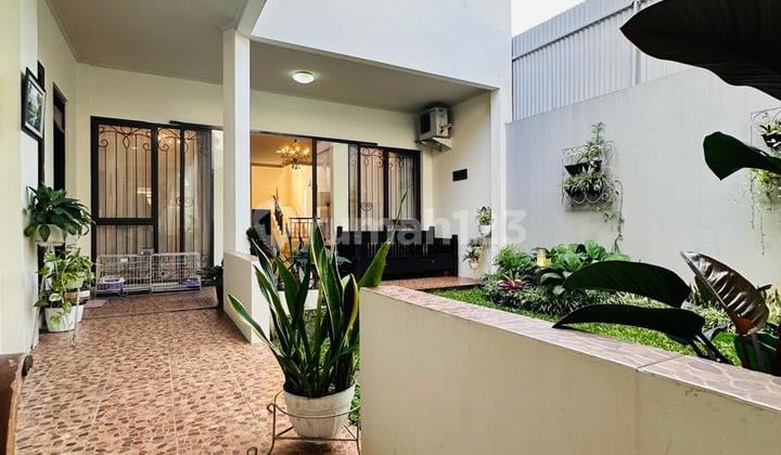 Rumah Bagus 2 Lantai Rapi Di Delatinos Bsd