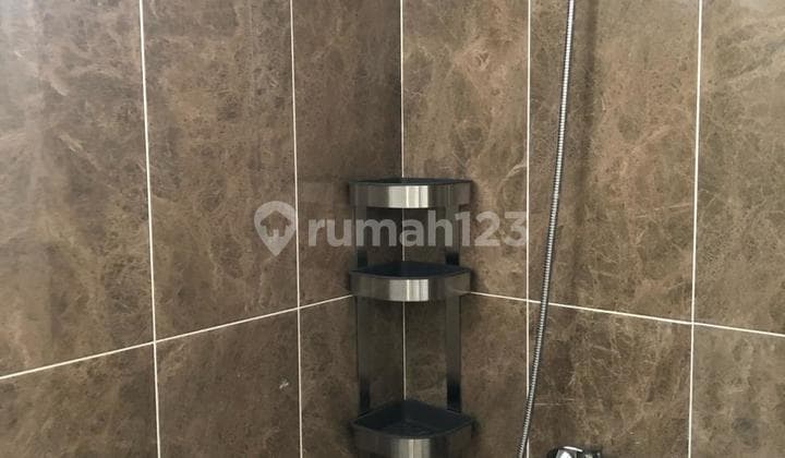 Dijual Apartemen Rainbow Spring Condovilas Type 3br3 Kamar Tidur