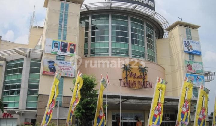 Kios Mall Taman Palem (Ukuran 6 m2)