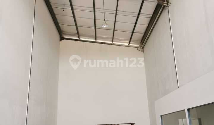 Gudang Royal Kosambi (Ukuran 6X21 M)