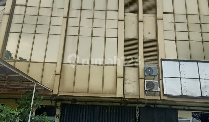 Ruko Duta Garden (Ukuran 4x12 m)