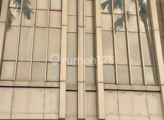 Ruko Golf Lake - Gandeng (Ukuran 9x15 m) Ruko Golf Lake - Gandeng (Ukuran 9x15 m)