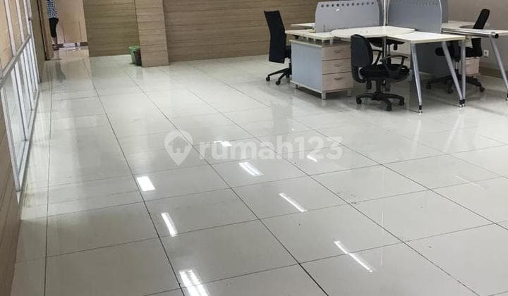 Office The East Mega Kuningan (Luas Tanah 210 m)