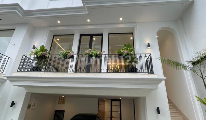 Dijual Rumah Mewah Radio Dalam, Gandari Kebayoran Baru Jaksel