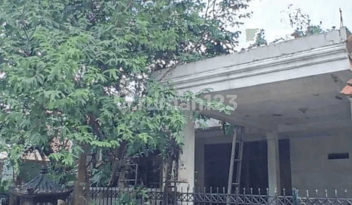 Jual Cepat Rumah Apa Adanya Tanah Luas di Limus Pratama Dekat Kota Wisata Cibubur