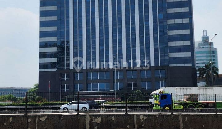 For sale: 15-story building below NJOP at Ratu Prabu 2, Jl. TB. Simatupang, South Jakarta.