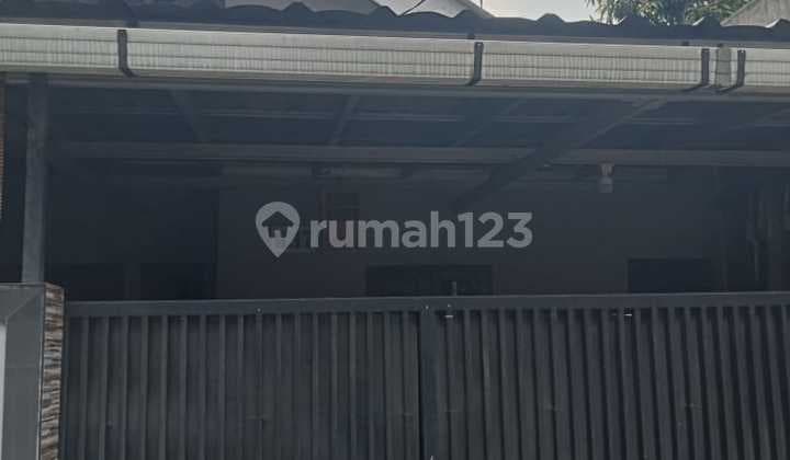 *jual Rumah* Kawasan Strategis, Bagus Utk Kost2 Rumah Bagus