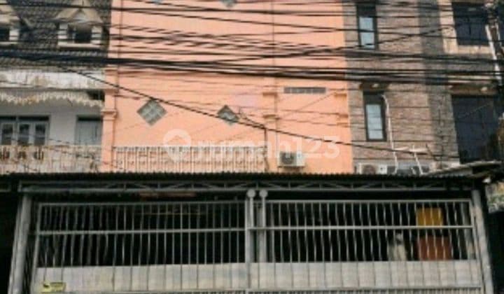 Ruko Strategis , Jakarta Barat