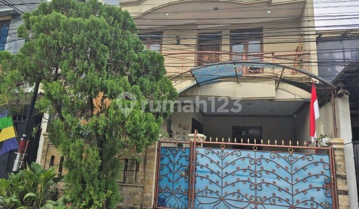 Ready-to-Occupy House, Sunter Agung, North Jakarta House