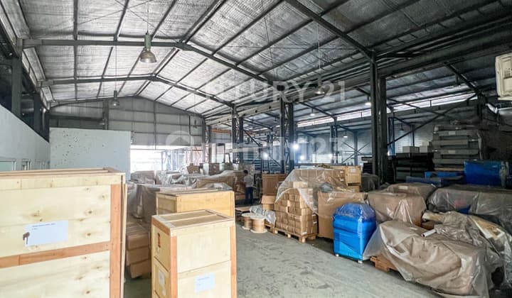 Gudang & Kantor Siap Pakai Di Delta Silicon Cikarang Crane 3T