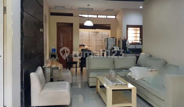 Rumah 2 Lt. Taman Sentosa di Jalan Besar Area Dekat Tol & Pabrik