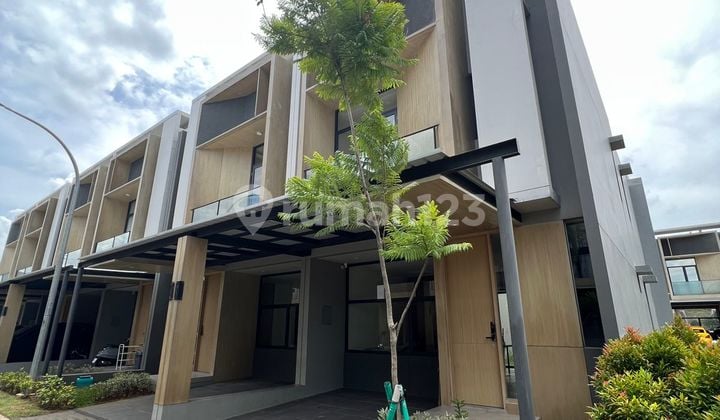 RUMAH 2 LANTAI SIAP HUNI TANAKAYU BSD FREE PPN TIPE 5X12