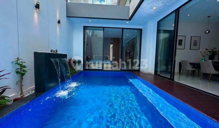 Villa Modern Dekat Pantai Canggu