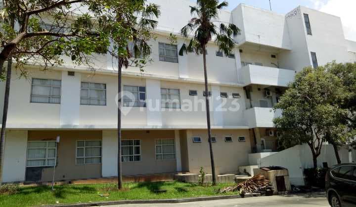 Jual Gedung Perkantoran Di Lippo Cikarang Strategis