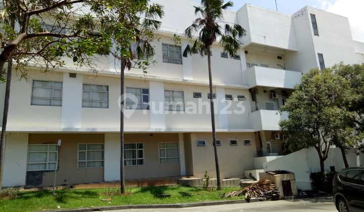 Jual Gedung Perkantoran Di Lippo Cikarang Strategis