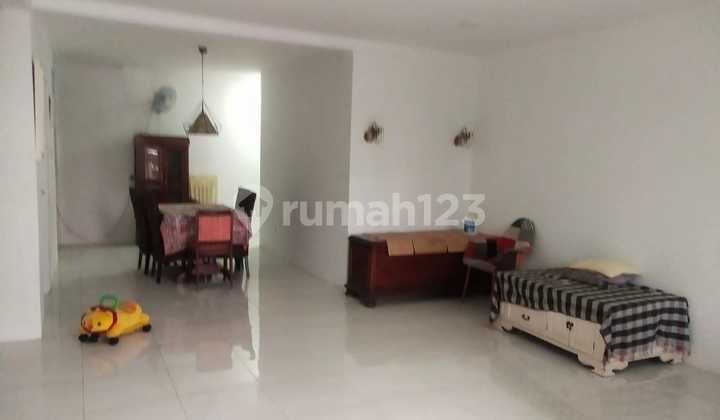 Rumah Kost Bintaro Dekat Stan Dijual Cepat